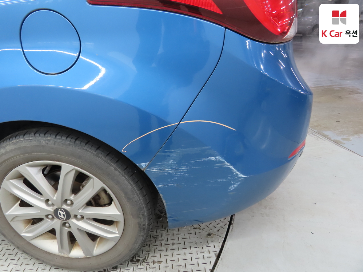 Hyundai Elantra 2014 - Image 40