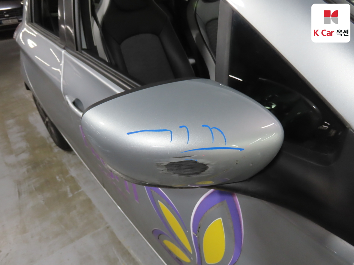 Renault Samsung Zoe 2021 - Image 30