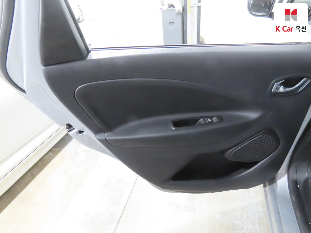 Renault Samsung Zoe 2021 - Image 21