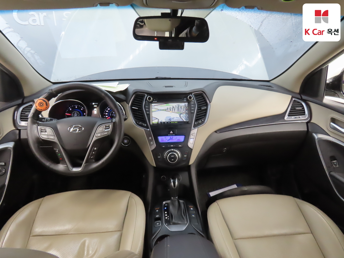 Hyundai Santa Fe 2015 - Image 3