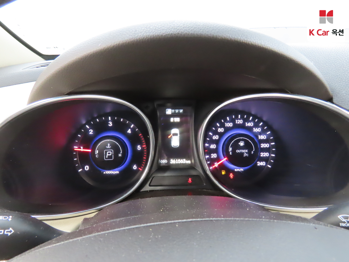 Hyundai Santa Fe 2015 - Image 5