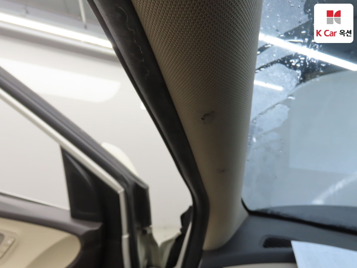 Hyundai Santa Fe 2015 - Image 18