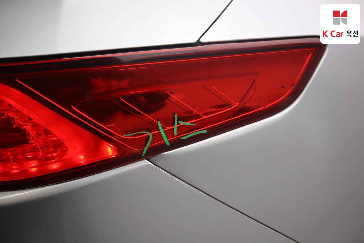 كيا K5 2011 - صورة 40