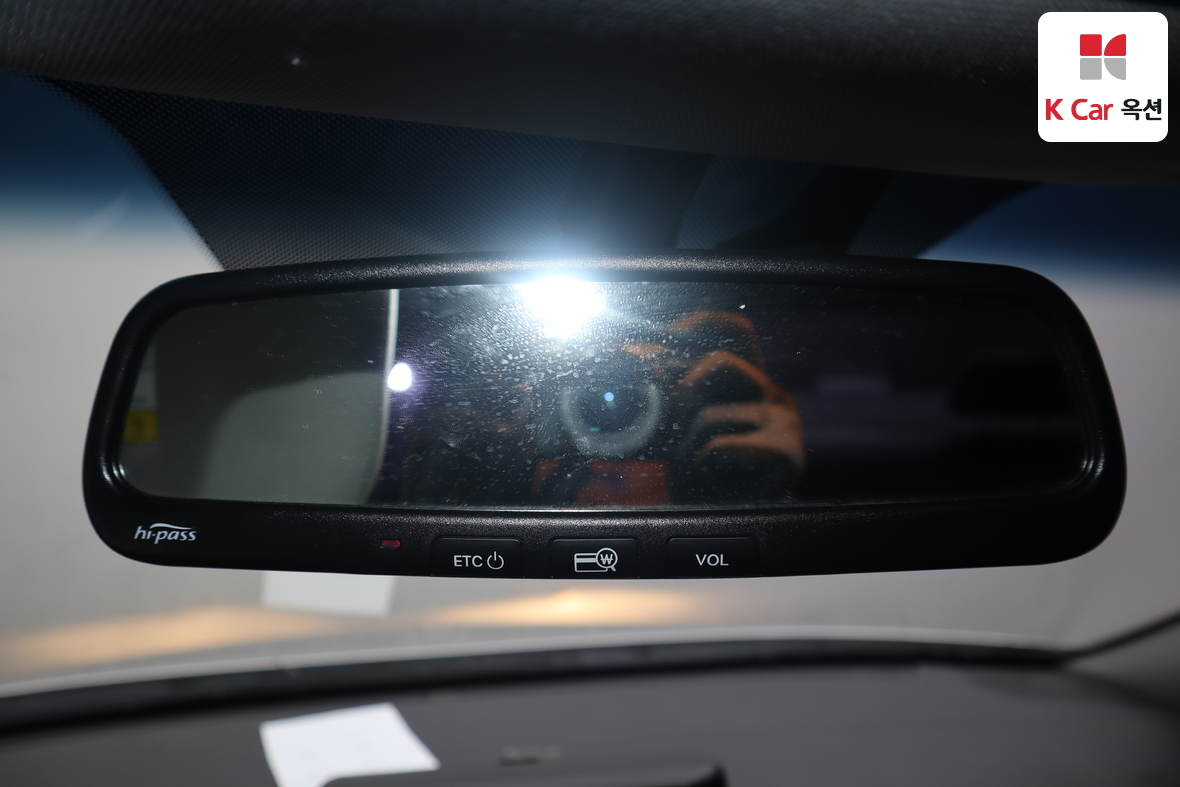 كيا K5 2011 - صورة 12