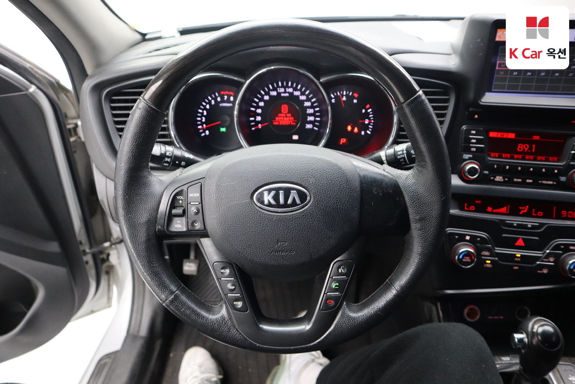 كيا K5 2011 - صورة 10