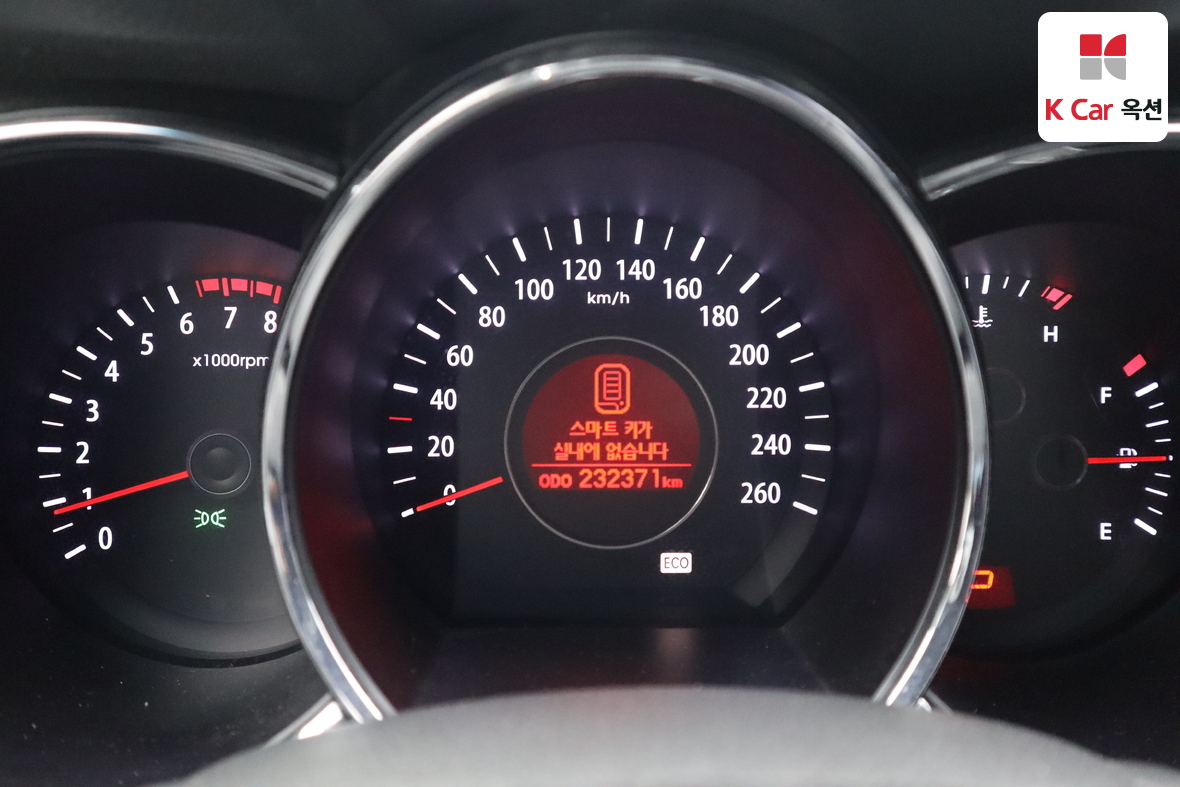 كيا K5 2011 - صورة 5