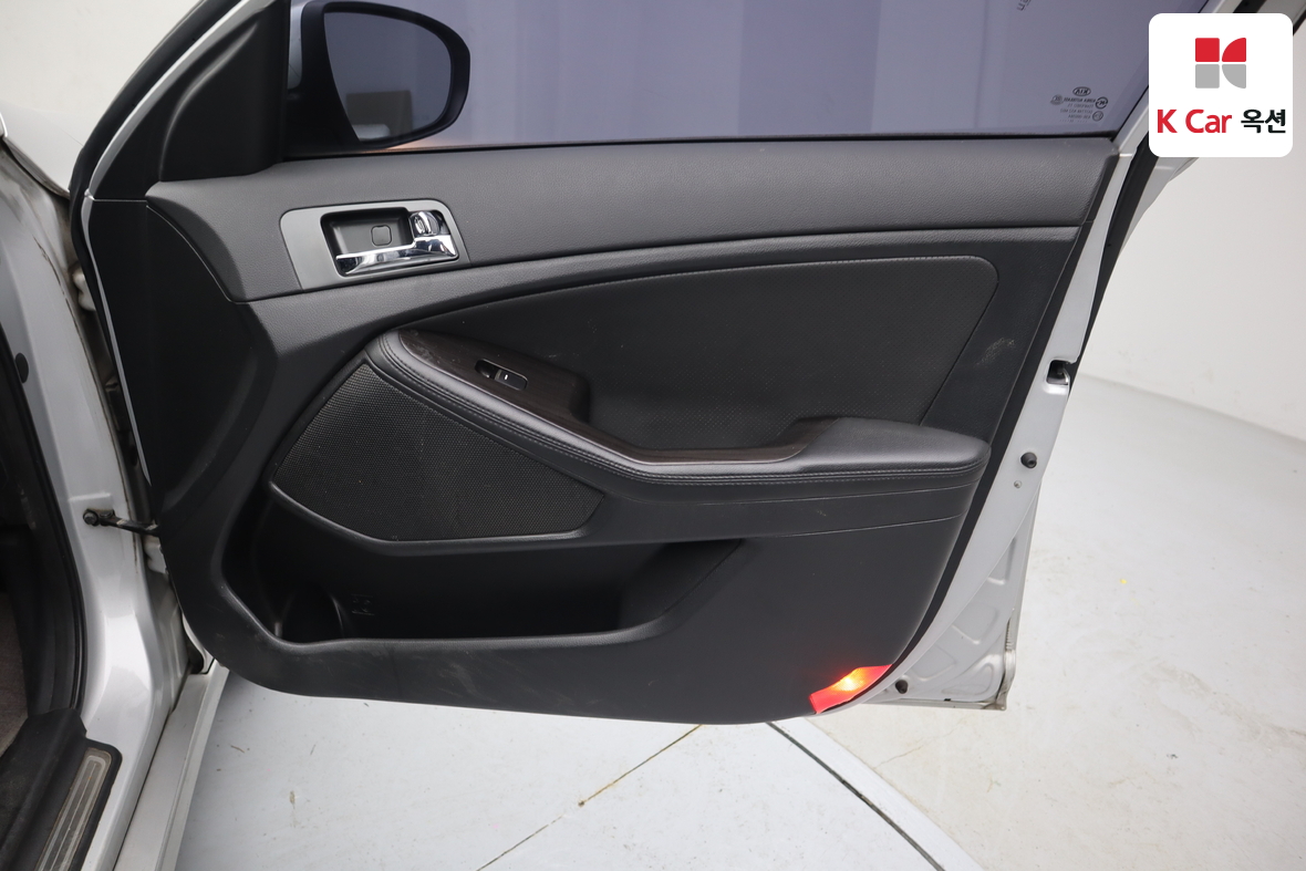 كيا K5 2011 - صورة 29