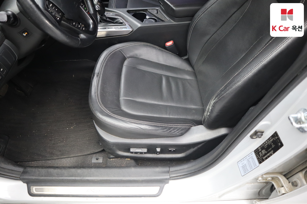 كيا K5 2011 - صورة 21