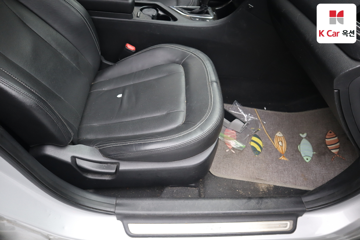 كيا K5 2011 - صورة 30