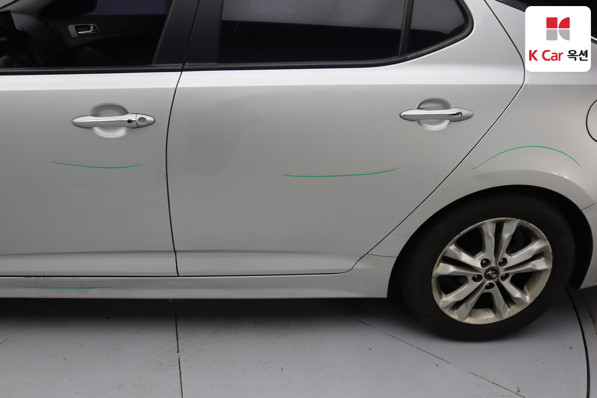 كيا K5 2011 - صورة 37