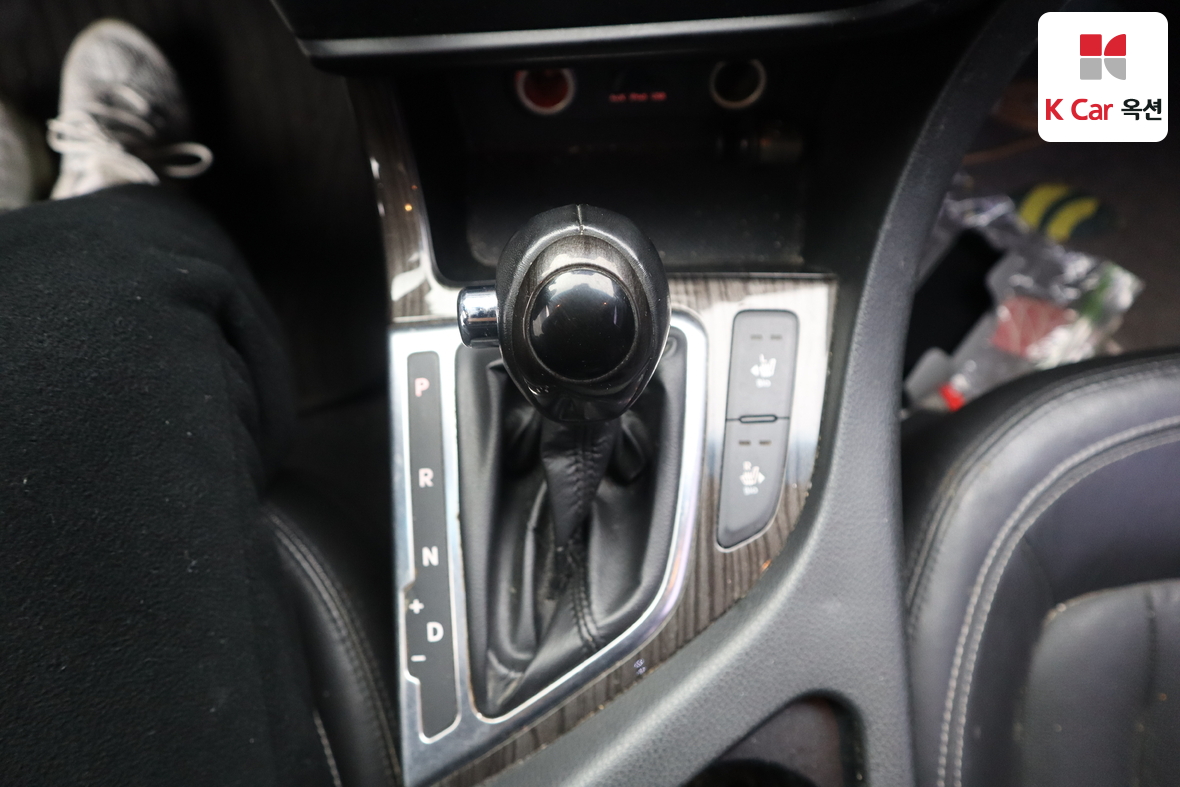 كيا K5 2011 - صورة 17