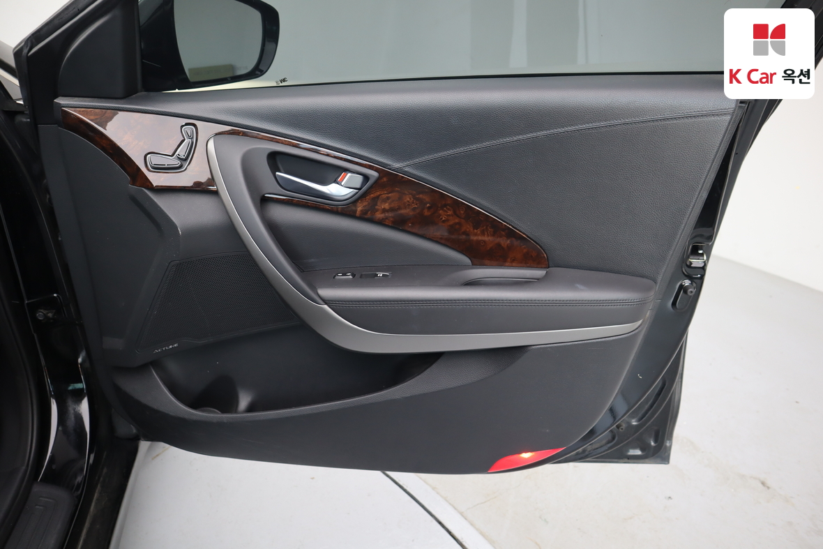 Hyundai Aslan 2017 - Image 30