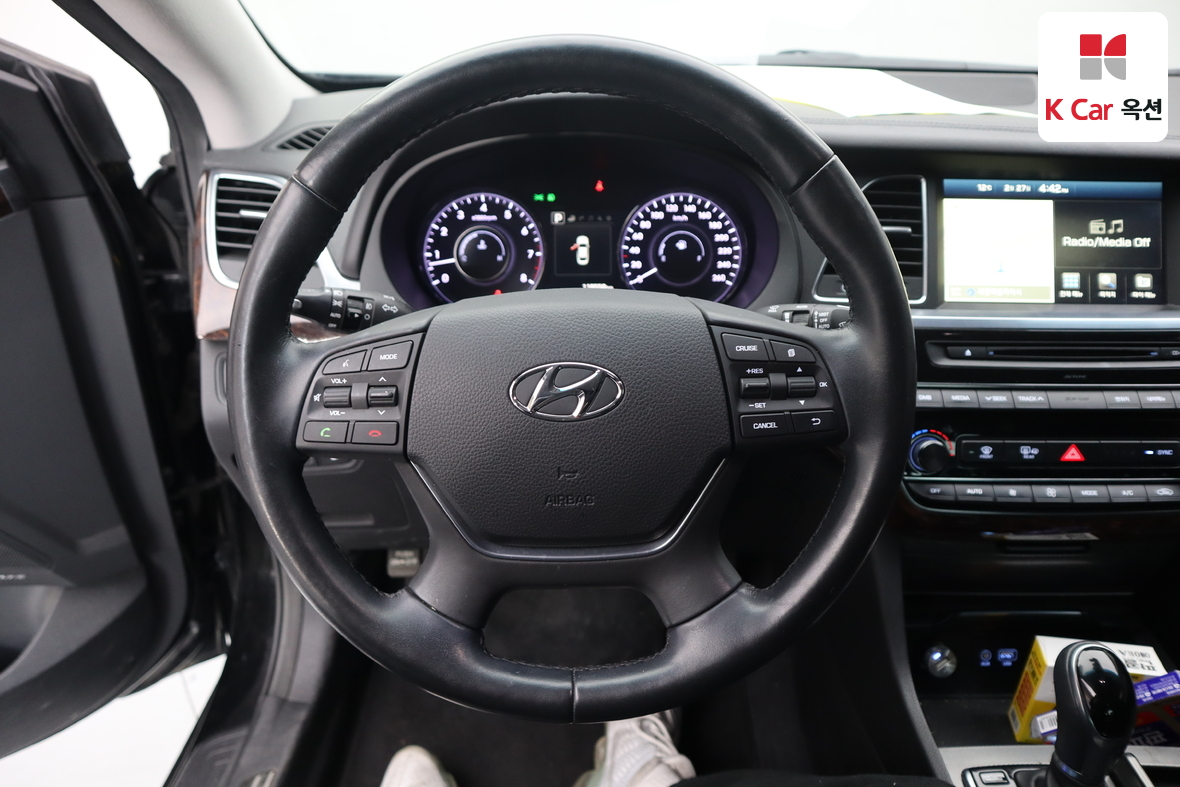 Hyundai Aslan 2017 - Image 10