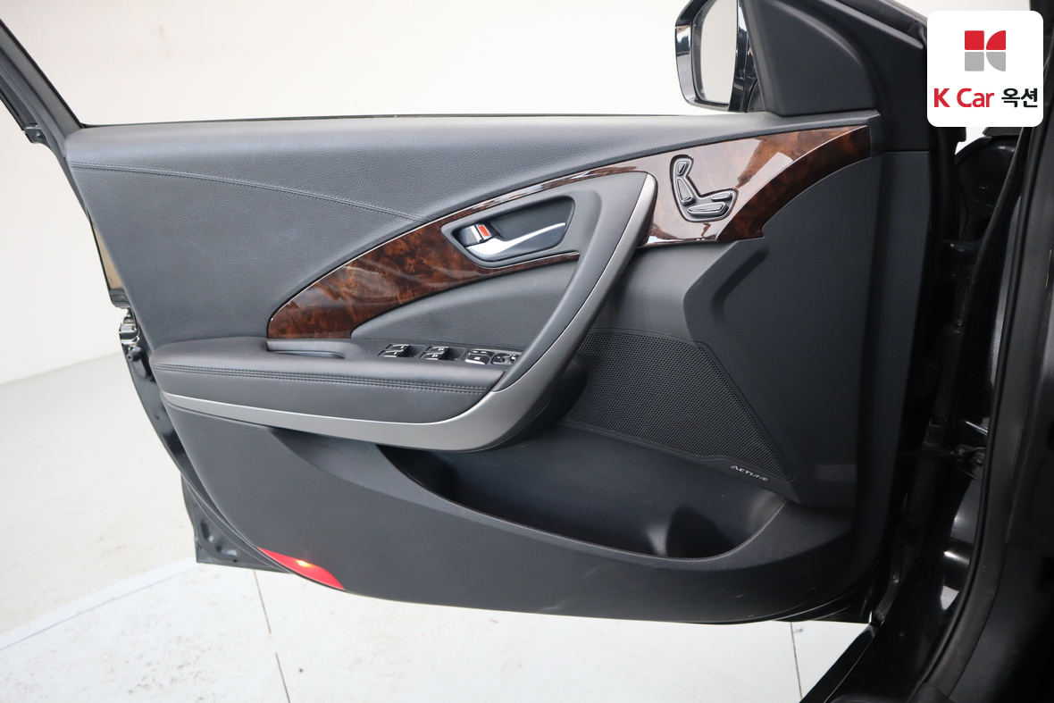 Hyundai Aslan 2017 - Image 8