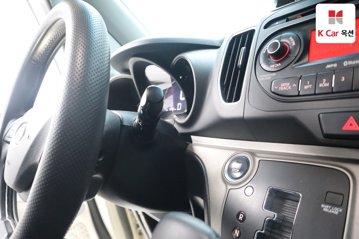 Kia Ray 2013 - Image 11