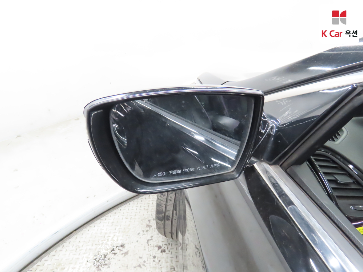 Hyundai AZERA 2012 - Image 23