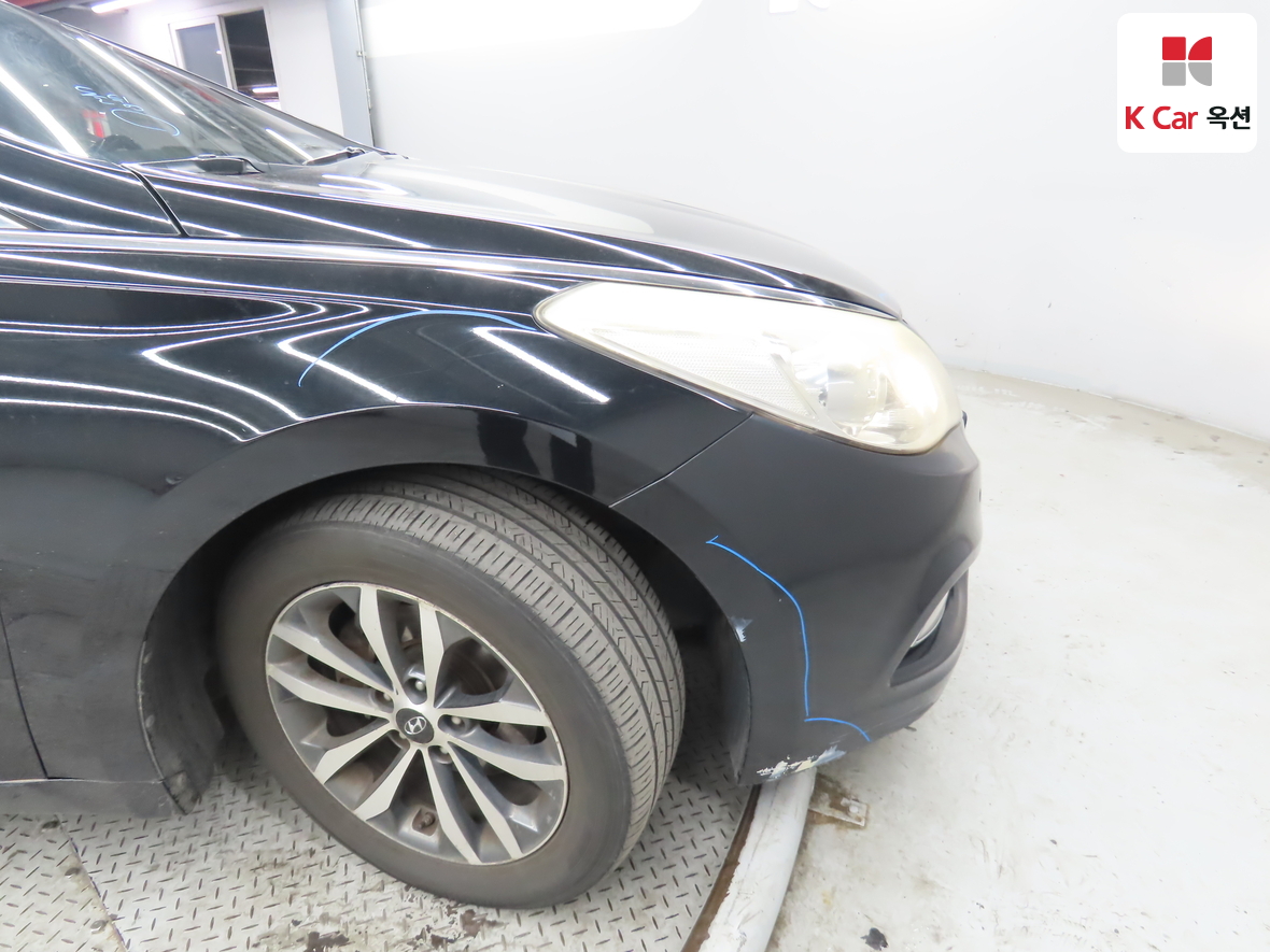 Hyundai AZERA 2012 - Image 49