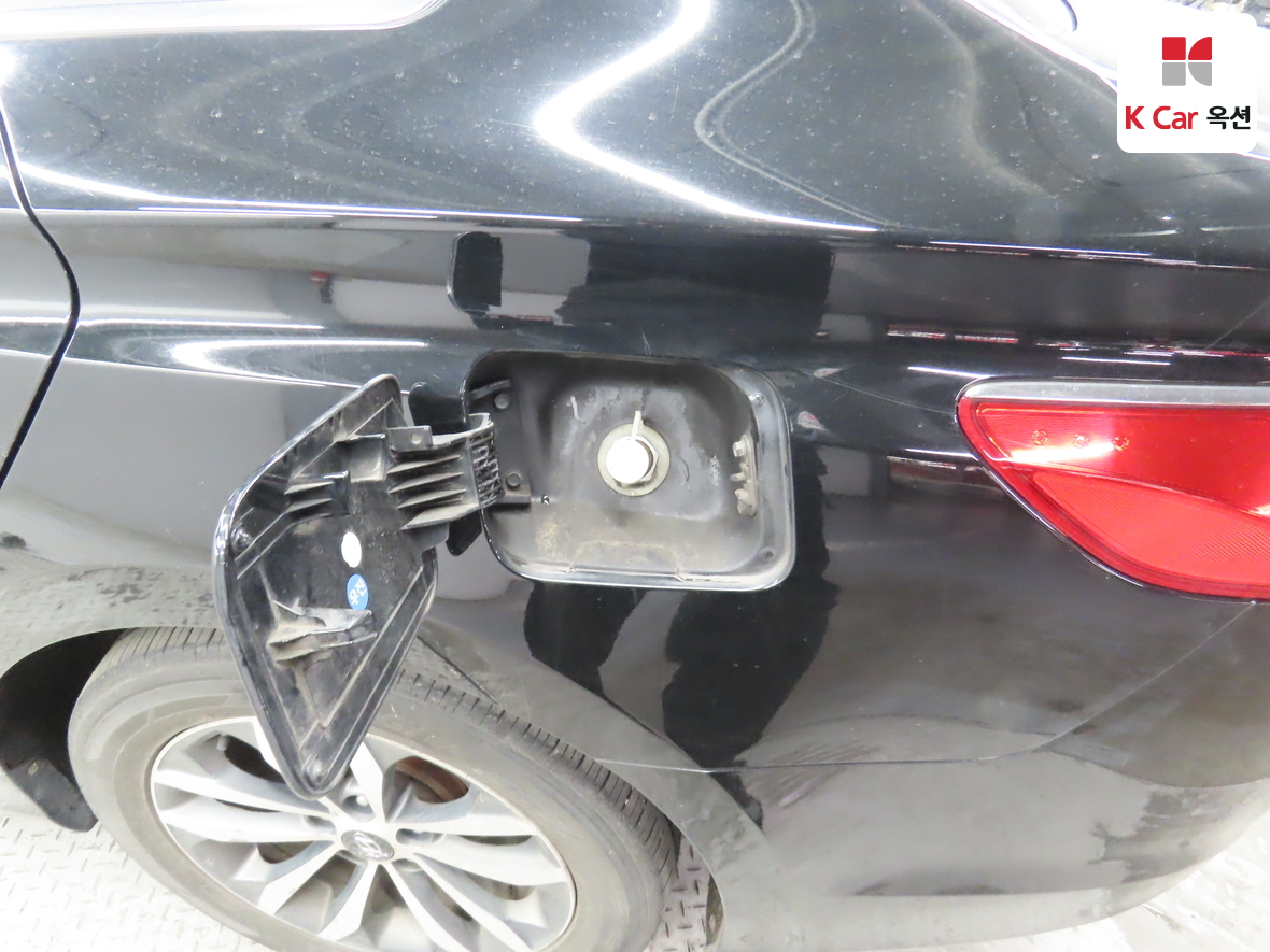 Hyundai AZERA 2012 - Image 29