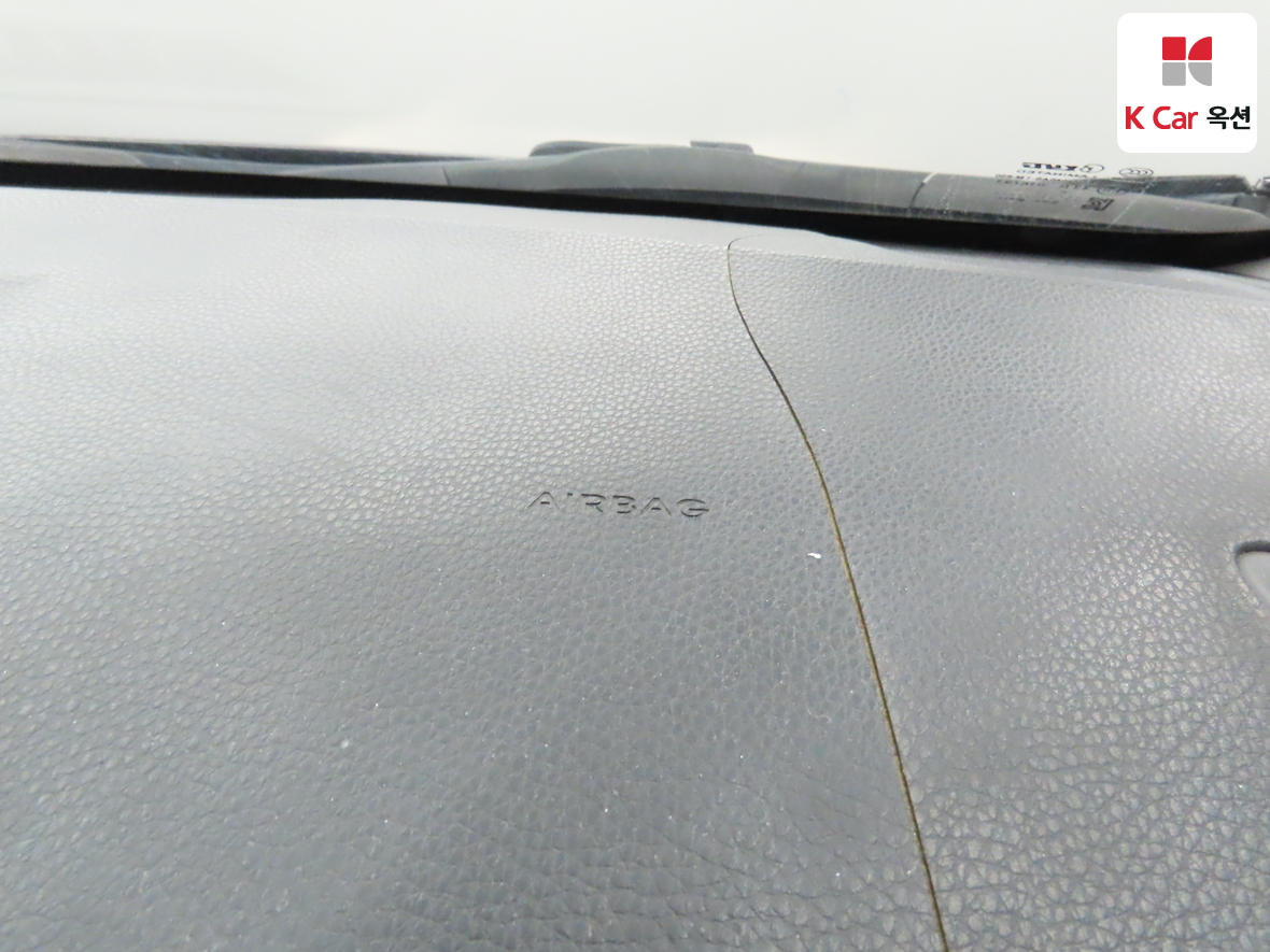 Hyundai AZERA 2012 - Image 21