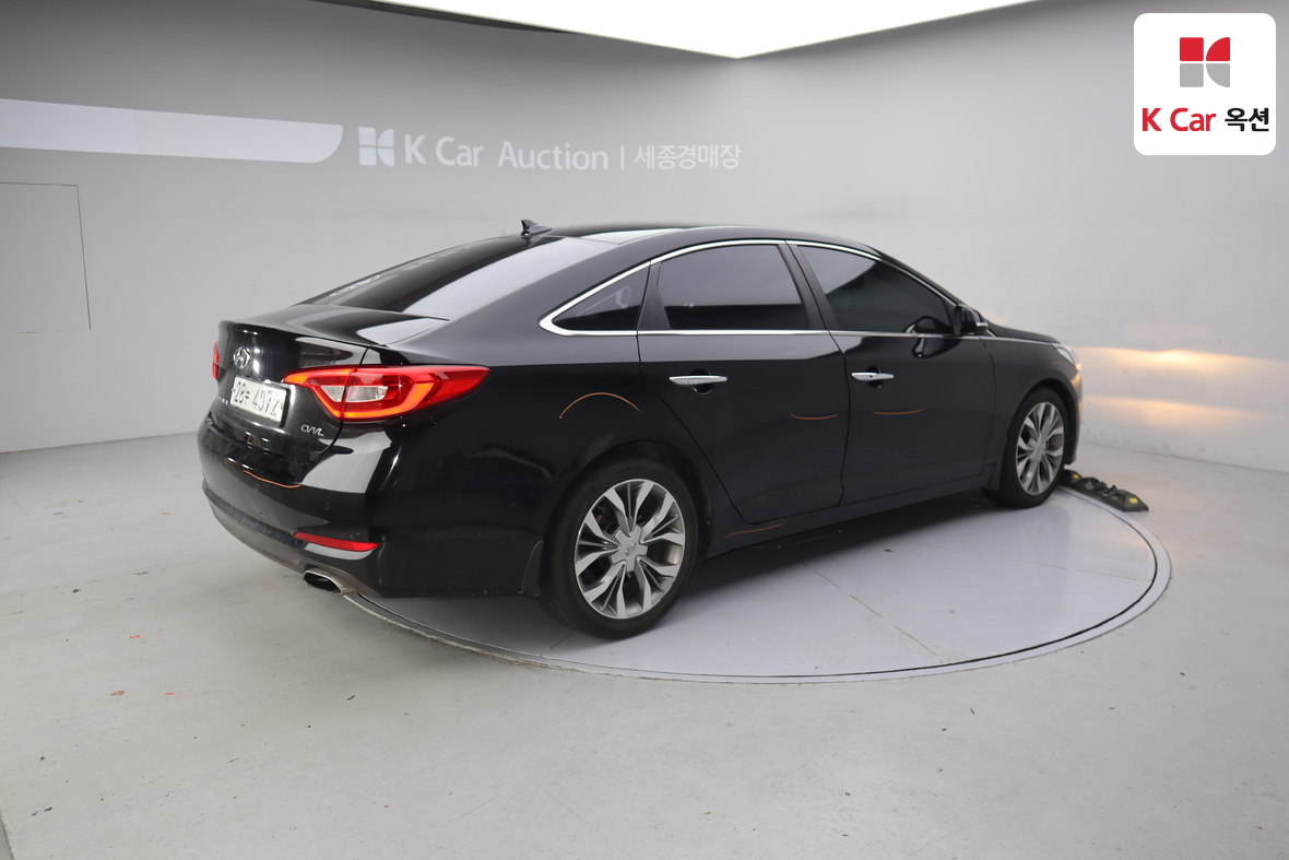 هيونداي سوناتا 2015 - صورة 2