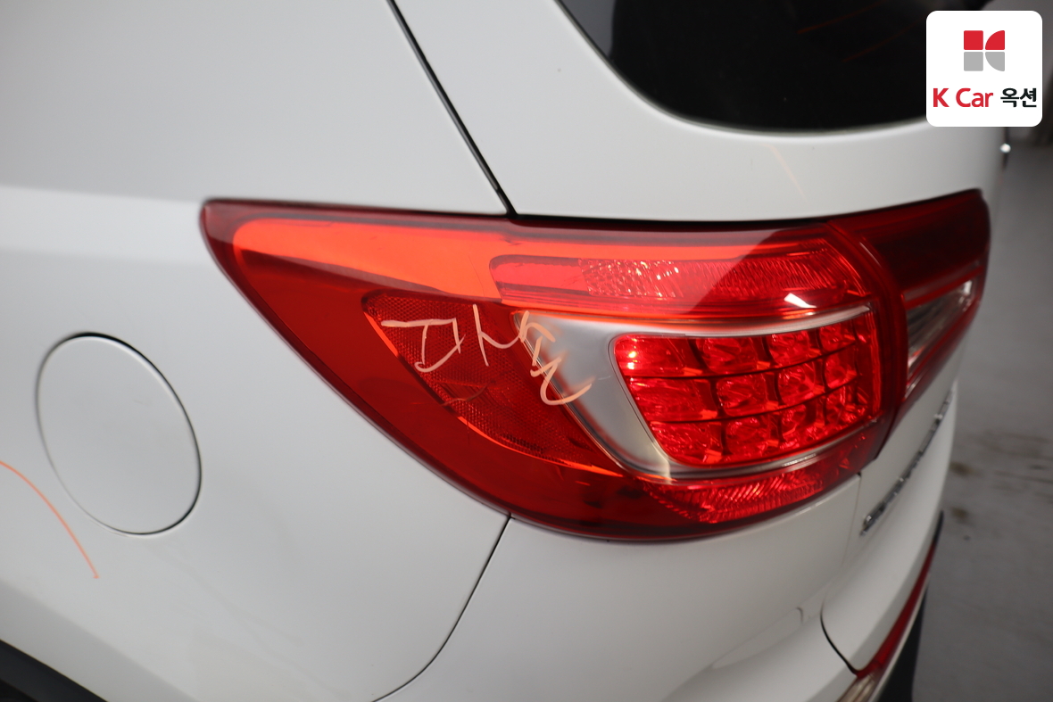 كيا سبورتاج 2011 - صورة 40