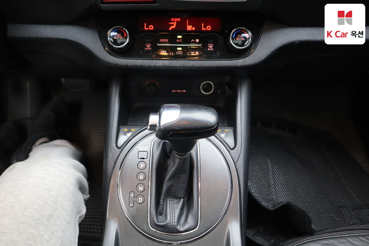 كيا سبورتاج 2011 - صورة 17