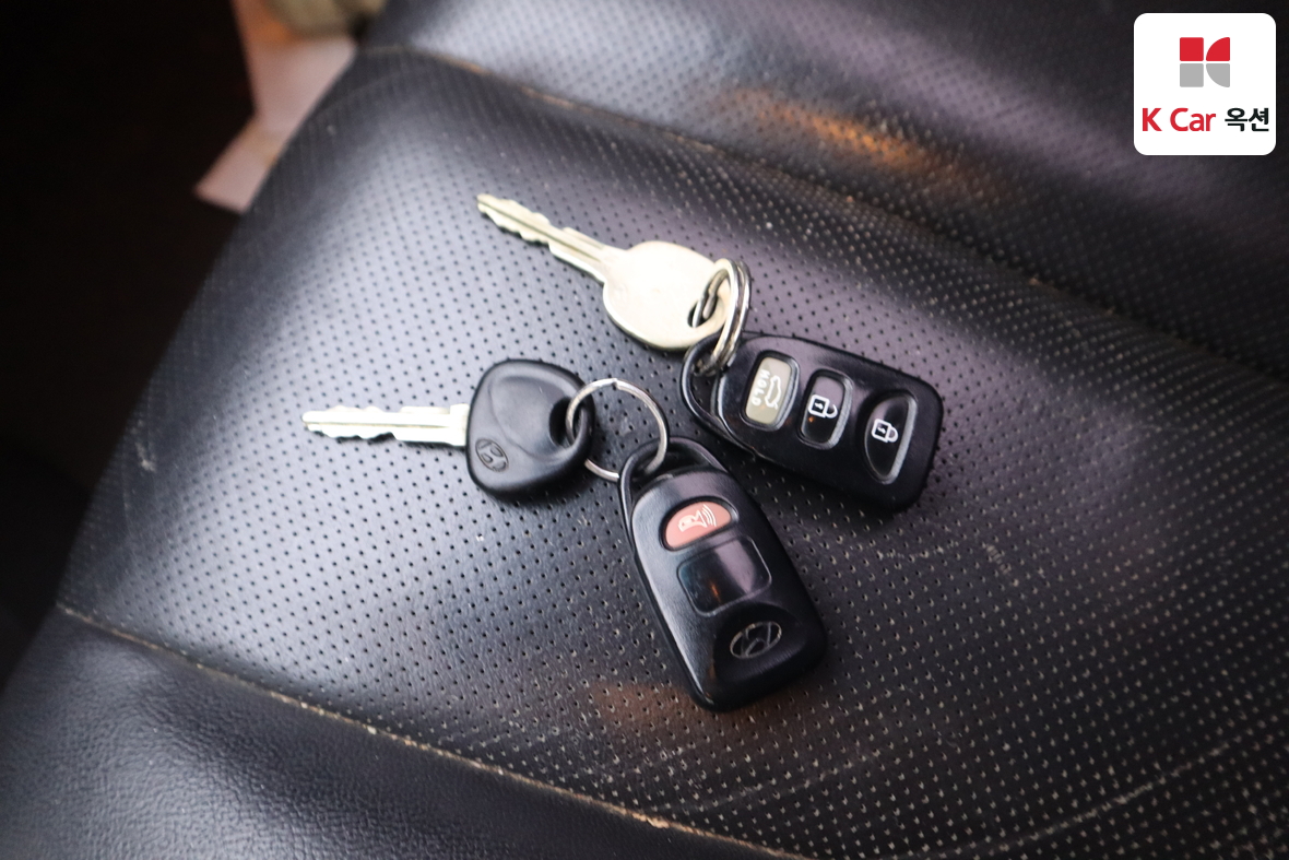 Hyundai Sonata 2009 - Image 16