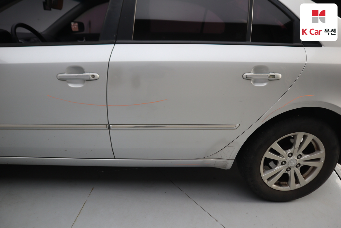 Hyundai Sonata 2009 - Image 35