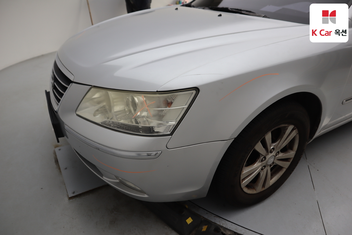 Hyundai Sonata 2009 - Image 33