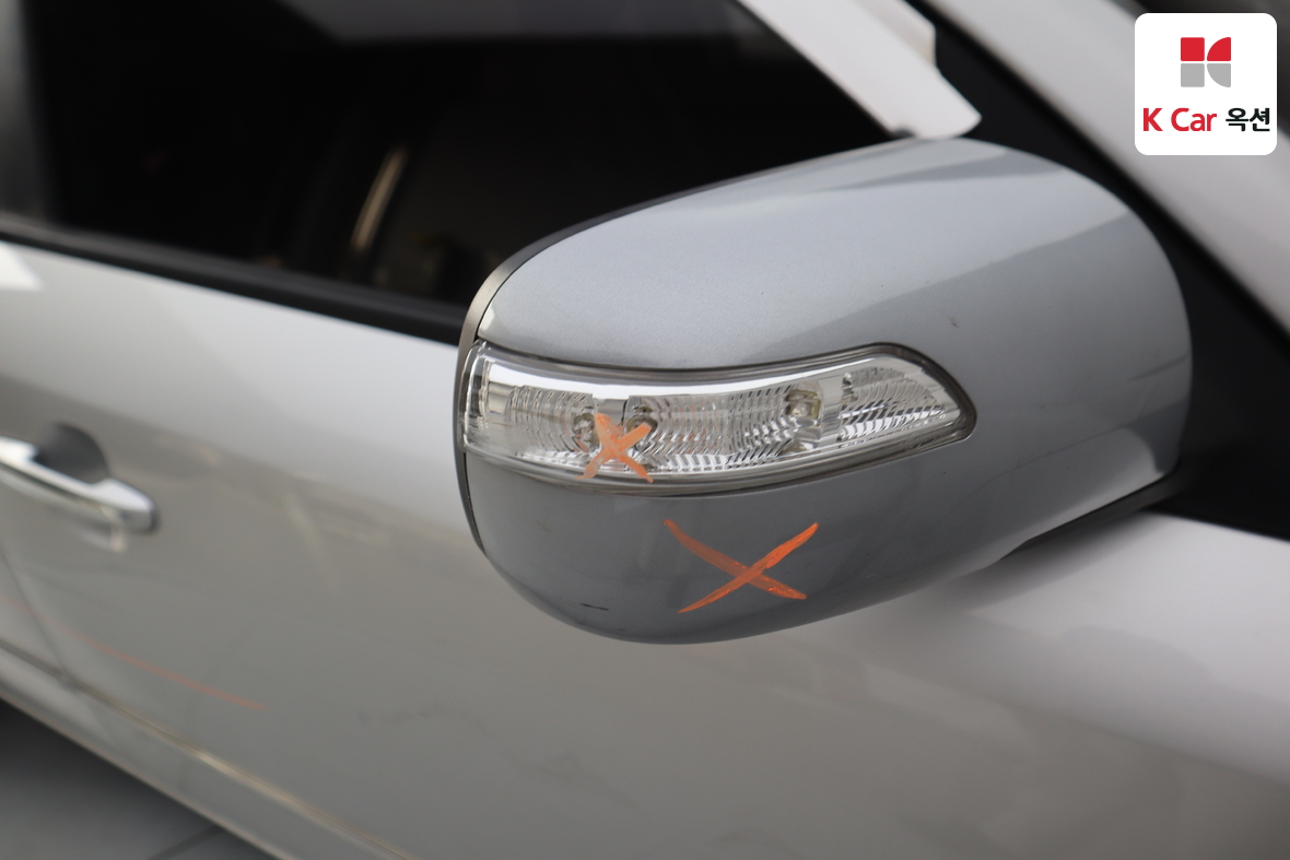 Hyundai Sonata 2009 - Image 41