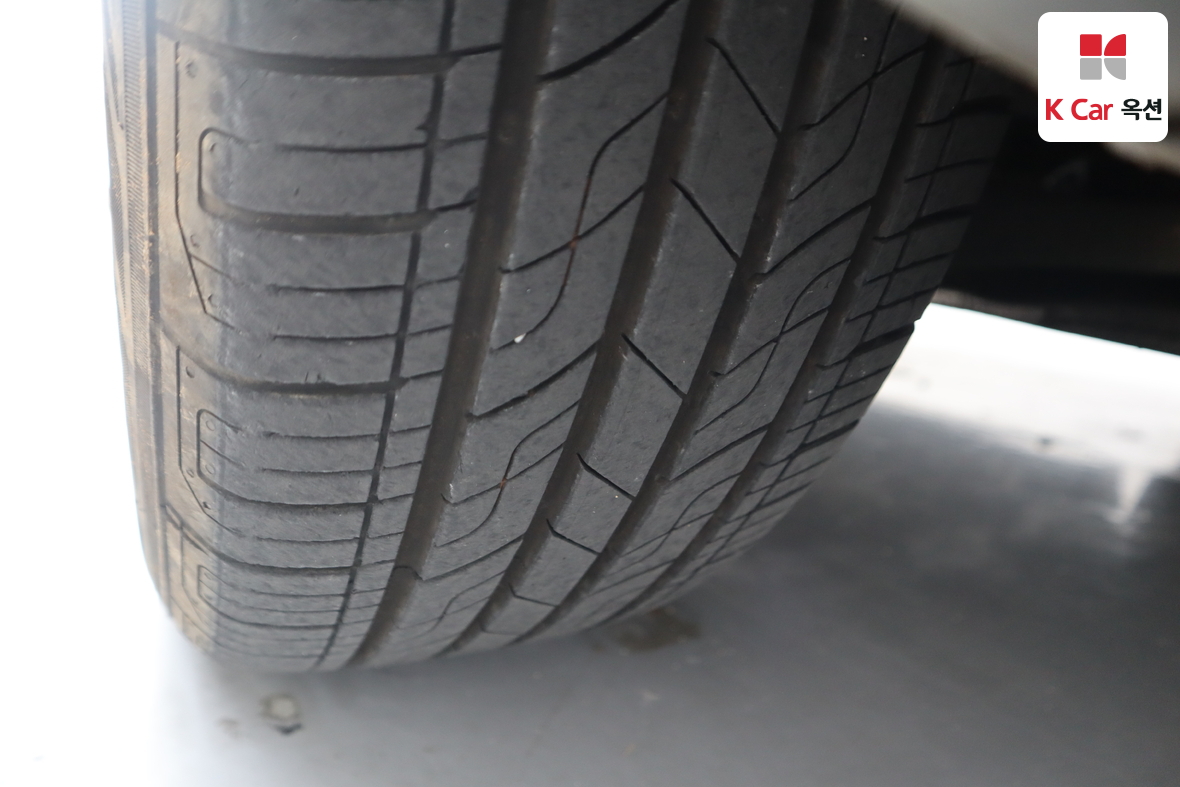 Hyundai Sonata 2009 - Image 29