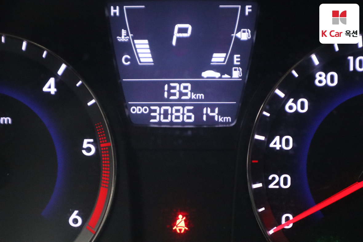 هيونداي أكسنت 2015 - صورة 4