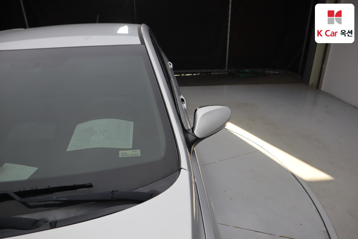 هيونداي أكسنت 2015 - صورة 33