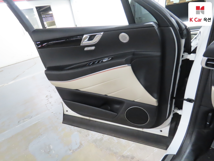 جينسس - GV80 - Image 8