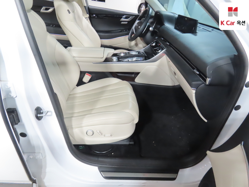 جينسس - GV80 - Image 33