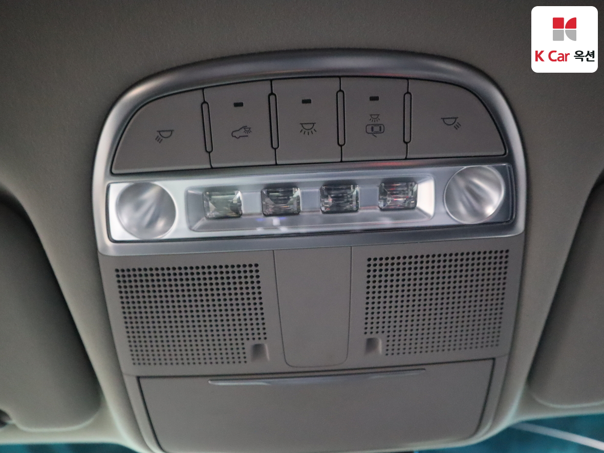 Hyundai Genesis EQ900 2018 - Image 12