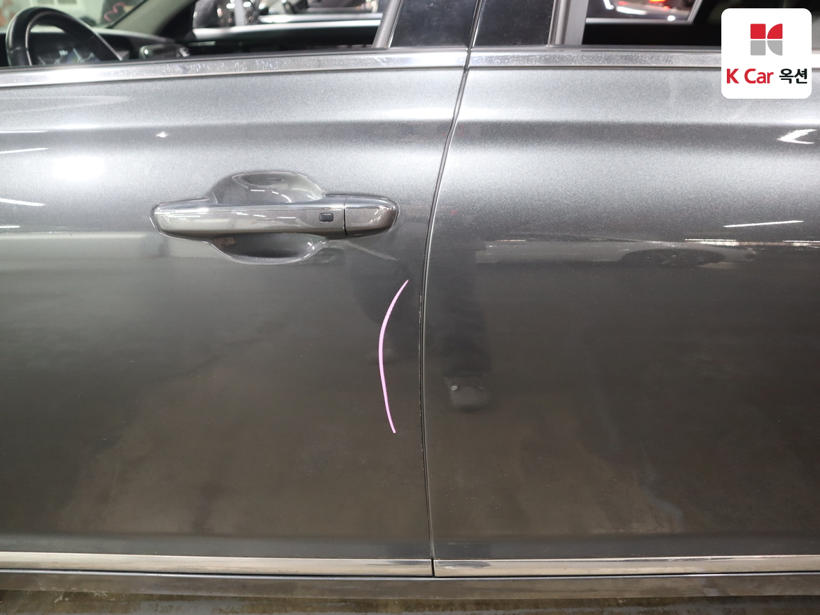 Hyundai Genesis EQ900 2018 - Image 38