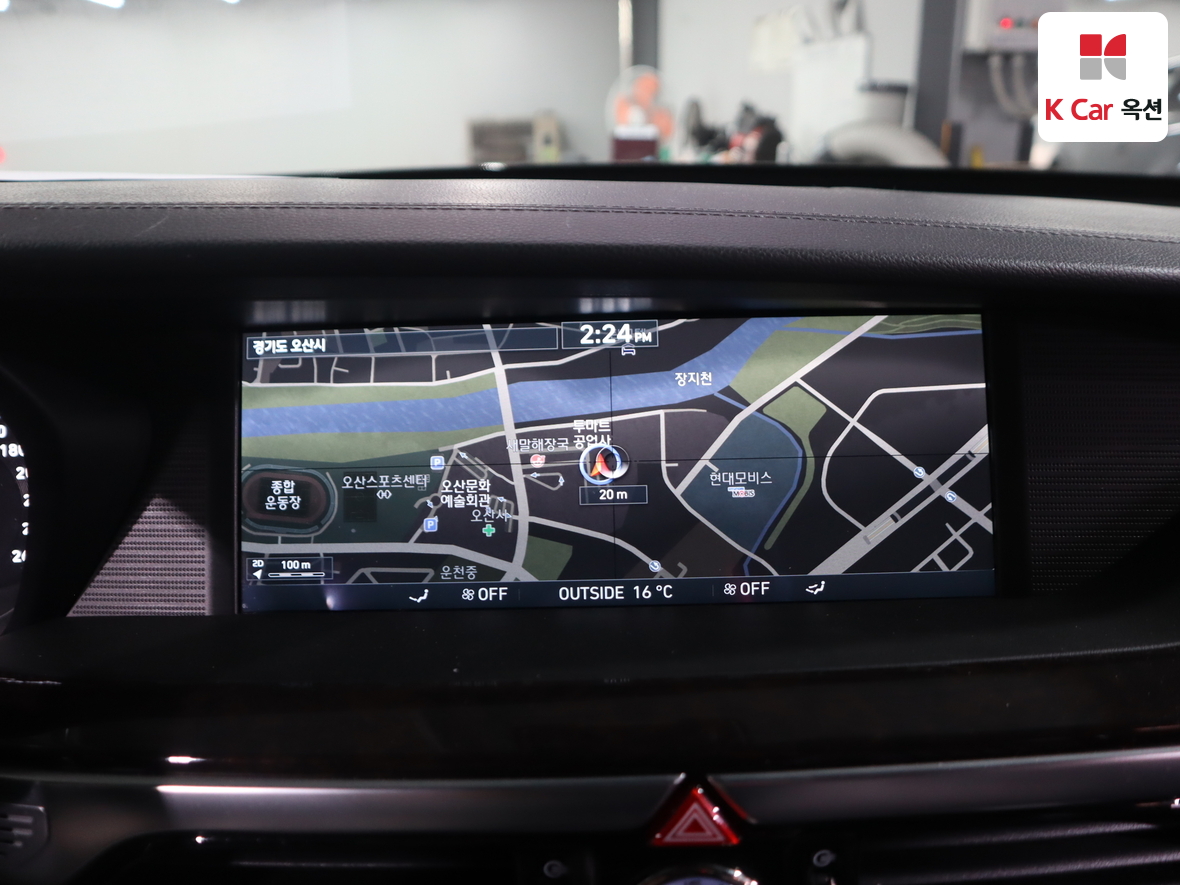 Hyundai Genesis EQ900 2018 - Image 14