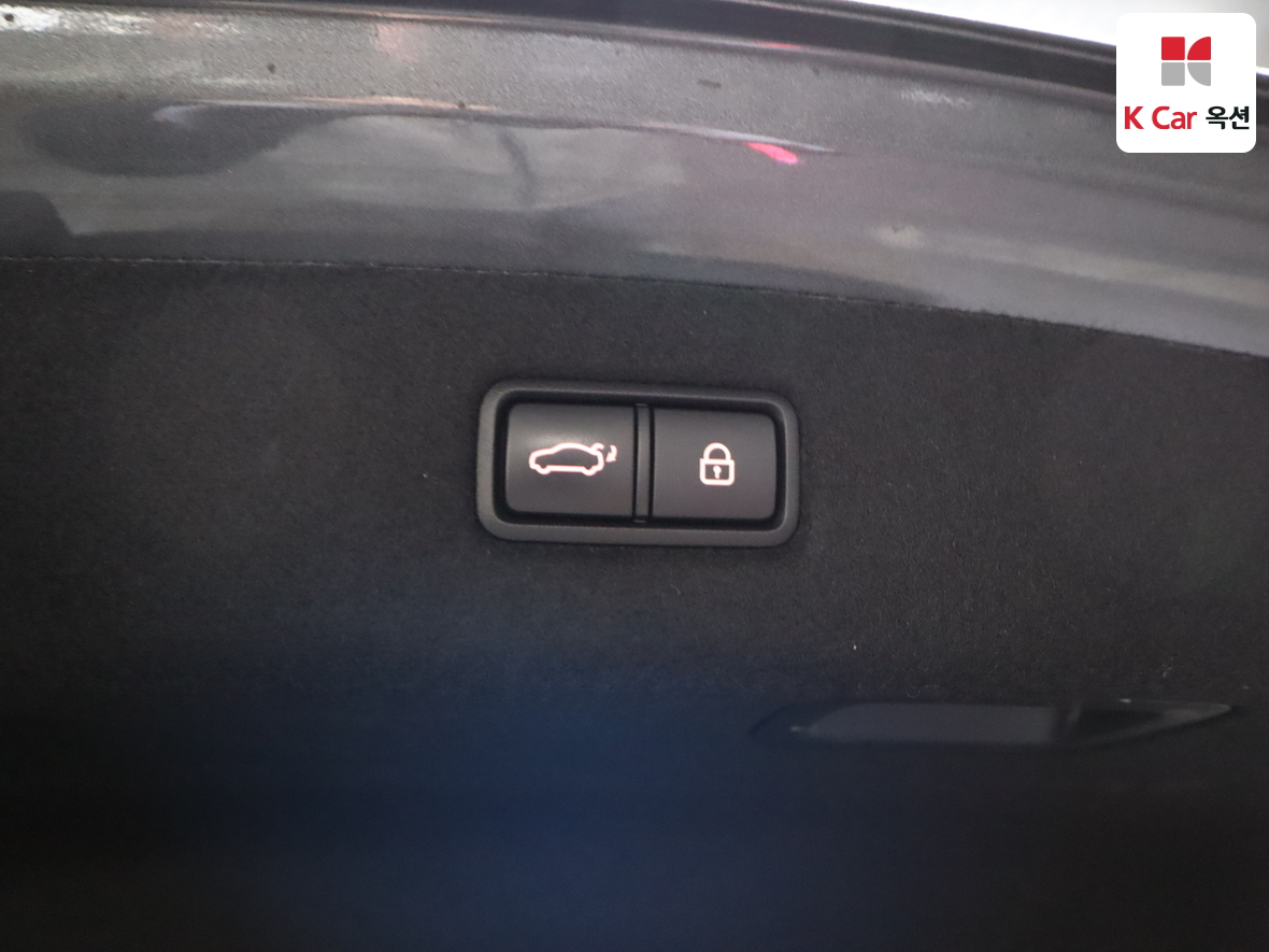 Hyundai Genesis EQ900 2018 - Image 27