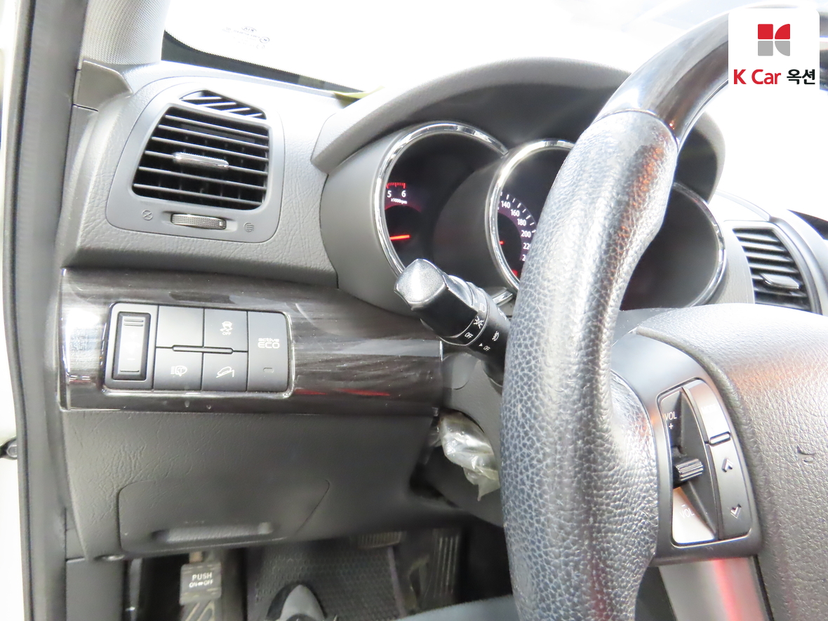 Kia Sorento 2010 - Image 9