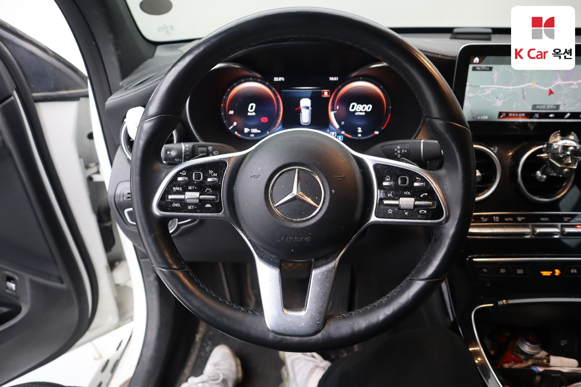 메르세데스-벤츠 GLC 2021 - 이미지 10