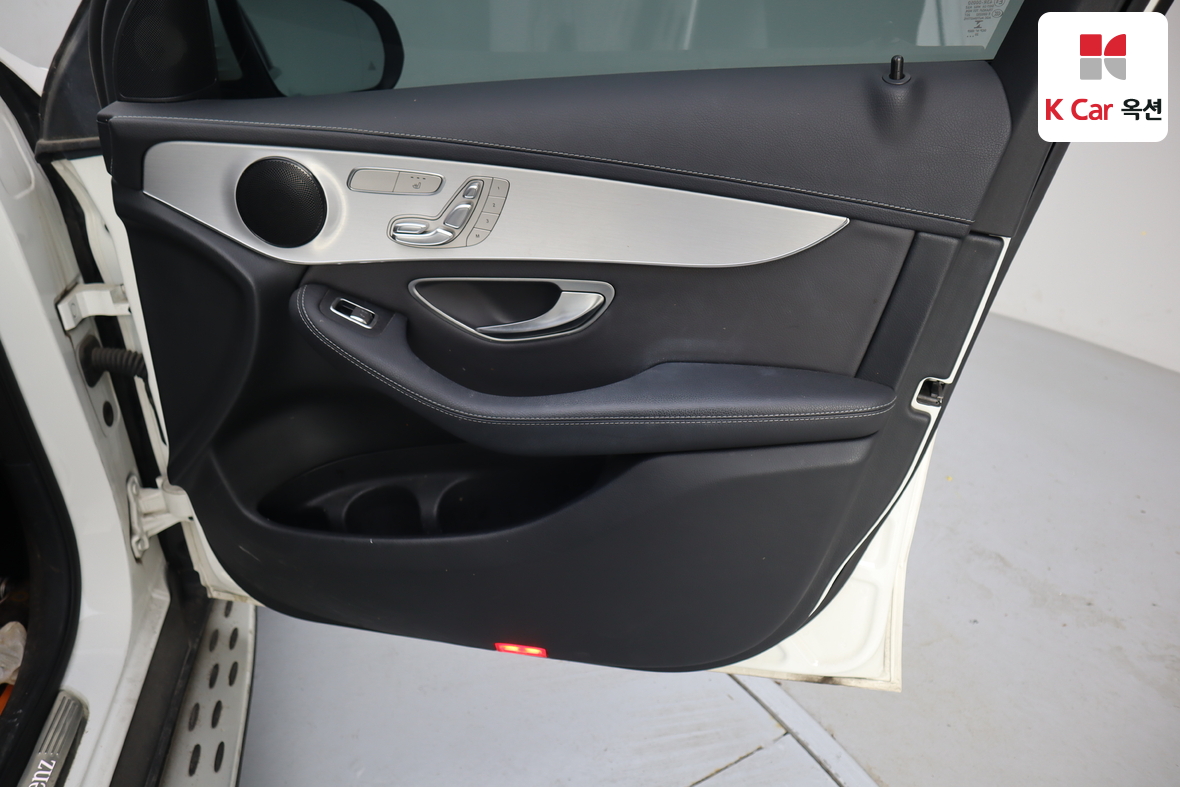 메르세데스-벤츠 GLC 2021 - 이미지 33