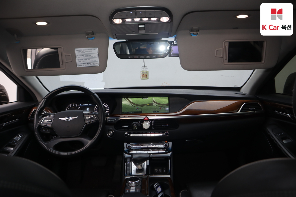 هيونداي جينيسيس EQ900 2017 - صورة 3