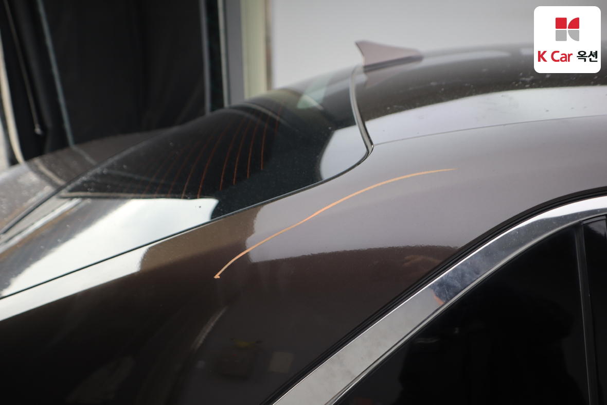 هيونداي جينيسيس EQ900 2017 - صورة 43