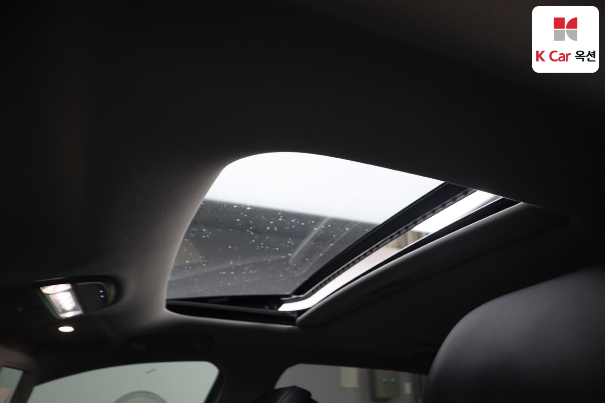 هيونداي جينيسيس EQ900 2017 - صورة 28