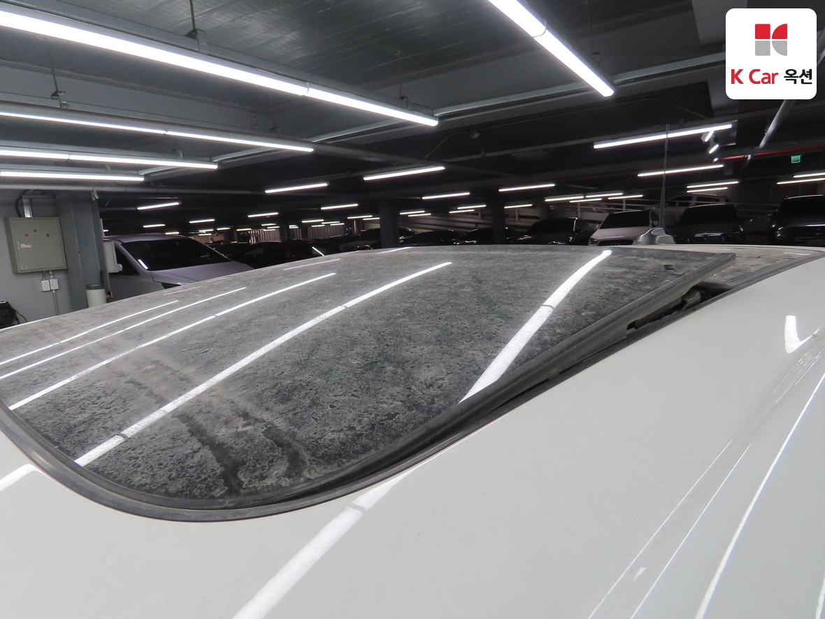 BMW MINI 2018 - Image 22