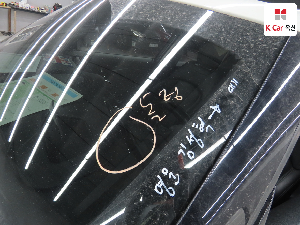 BMW MINI 2018 - Image 36