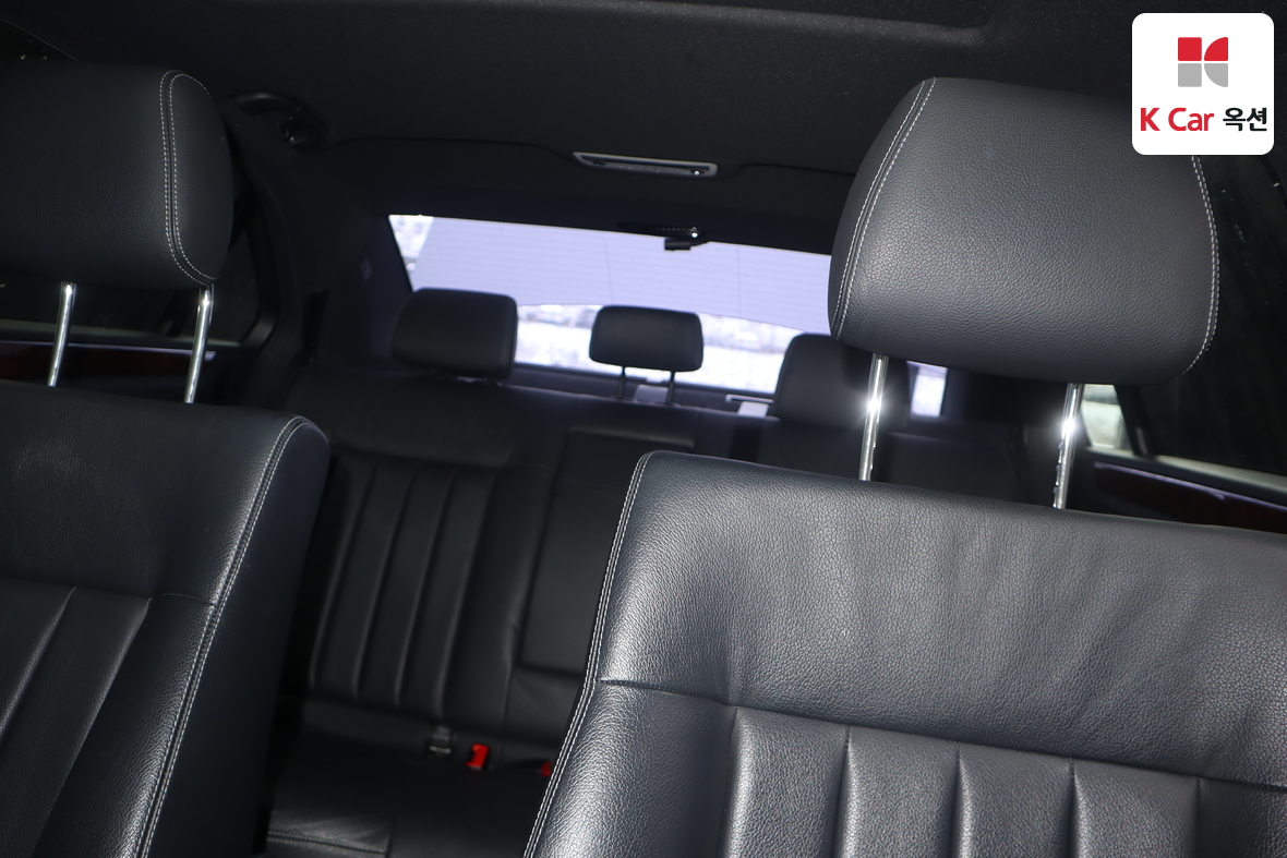 Mercedes-Benz E-Class 2014 - Image 21