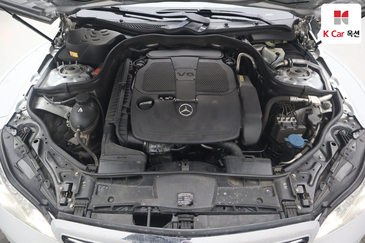 Mercedes-Benz E-Class 2014 - Image 36