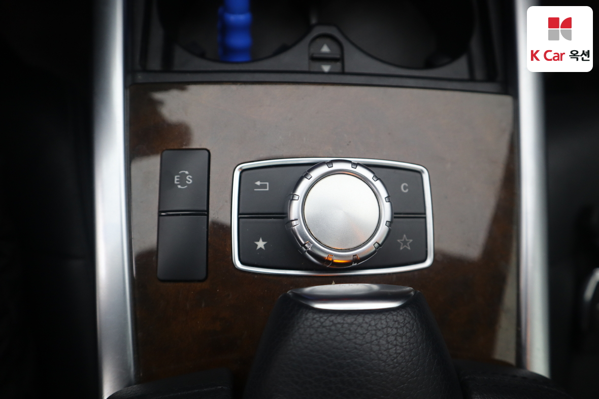 Mercedes-Benz E-Class 2014 - Image 18